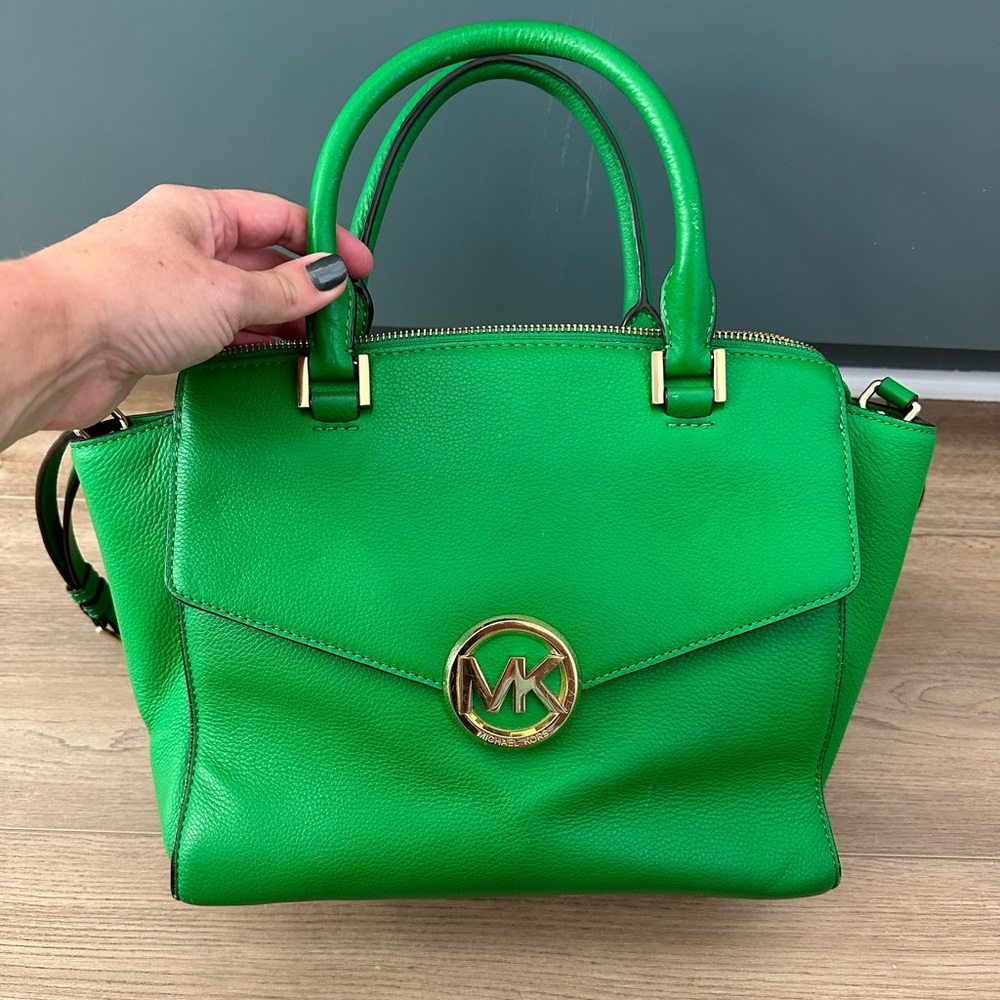 Michael Kors purse